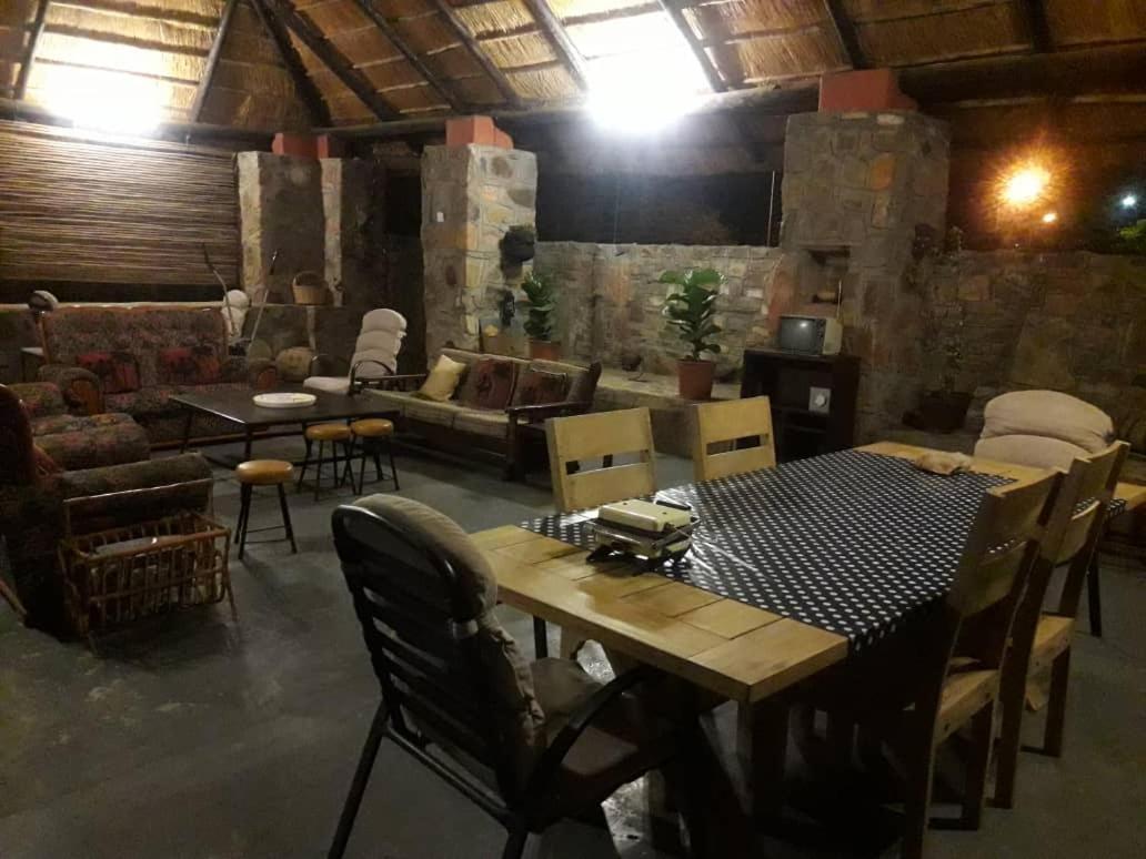 A New Earth Guest Lodge 弗朗西斯敦 外观 照片